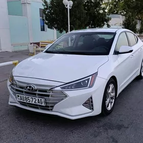 Hyundai Elantra 2019