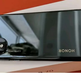 Honor 70