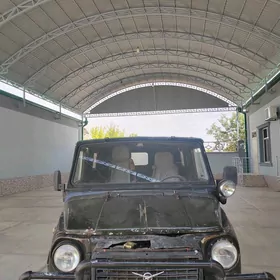 UAZ 469 1990