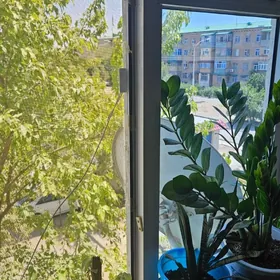продаю 2ком 3этаж