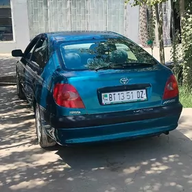 Toyota Avensis 1999