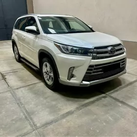 Toyota Highlander 2017