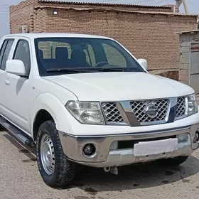 Nissan Navara 2012
