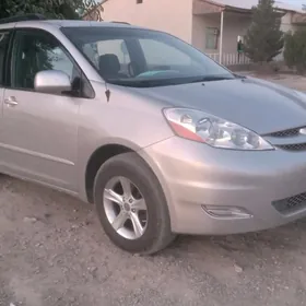 Toyota Sienna 2007