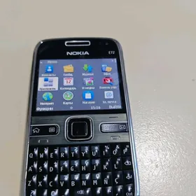 Nokia E72
