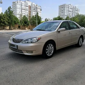 Toyota Camry 2003