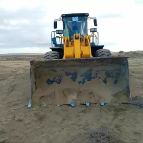XCMG LW500F 2015