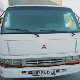 Mitsubishi Canter 1998