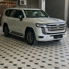Toyota Land Cruiser 2023