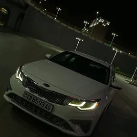 Kia Optima 2020