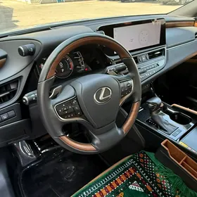 Lexus ES 350 2024