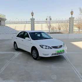 Toyota Camry 2004