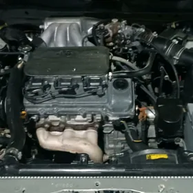 Toyota Camry 2000