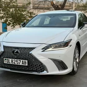 Lexus ES 350 2021