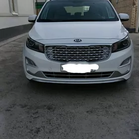 Kia Sedona 2020