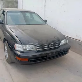 Toyota Corona 1995