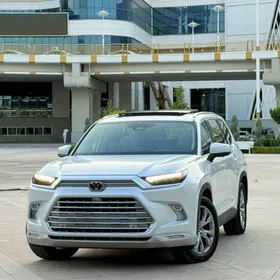 Toyota Highlander 2024