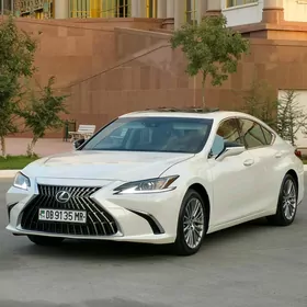 Lexus ES 350 2023