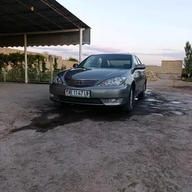 Toyota Camry 2003