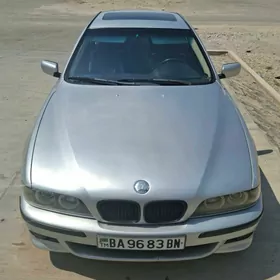 BMW 528 2001