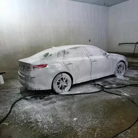 Kia Optima 2019