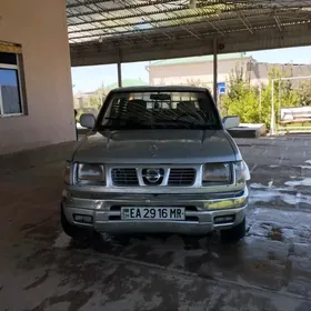 Nissan Navara 1998