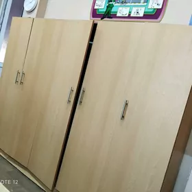 Шкаф