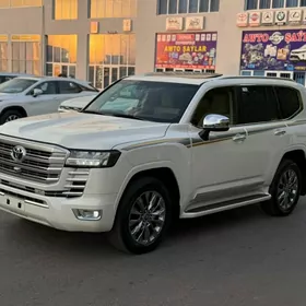 Toyota Land Cruiser 2023