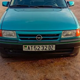 Opel Astra 1993