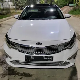 Kia Optima 2020