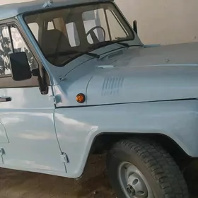 UAZ 469 1998