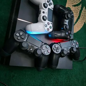 PLAYSTATION 4 FAT 12.00 VERSIA