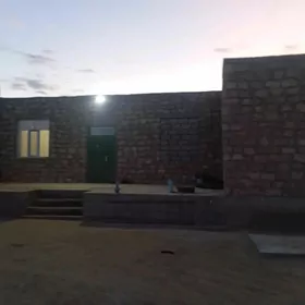 jaý