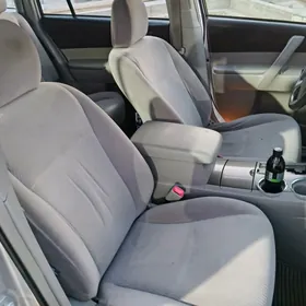 Toyota Highlander 2010