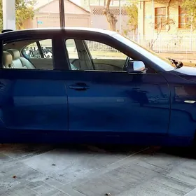 BMW E60 2004