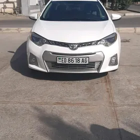 Toyota Corolla 2014