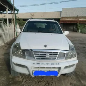 SsangYong Rexton W 2002