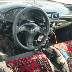 Opel Vectra 1992