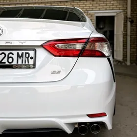 Toyota Camry 2020