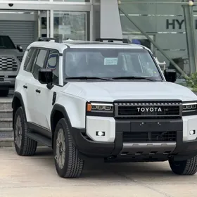 Toyota Land Cruiser Prado 2025