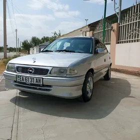 Opel Astra 1993