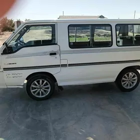 Toyota Hiace 1995