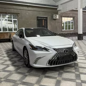 Lexus ES 350 2020