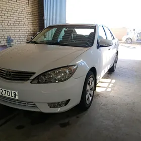 Toyota Camry 2004