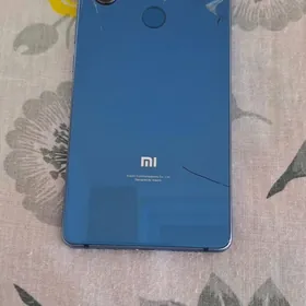 Xiaomi Mi8
