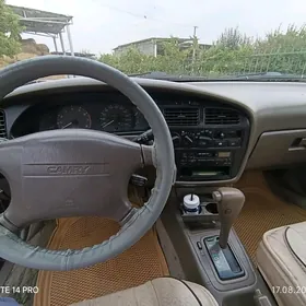 Toyota Camry 1993