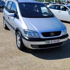 Opel Zafira 2001
