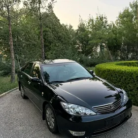 Toyota Camry 2003
