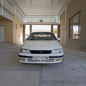 Toyota Corona 1993