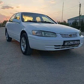Toyota Camry 1998